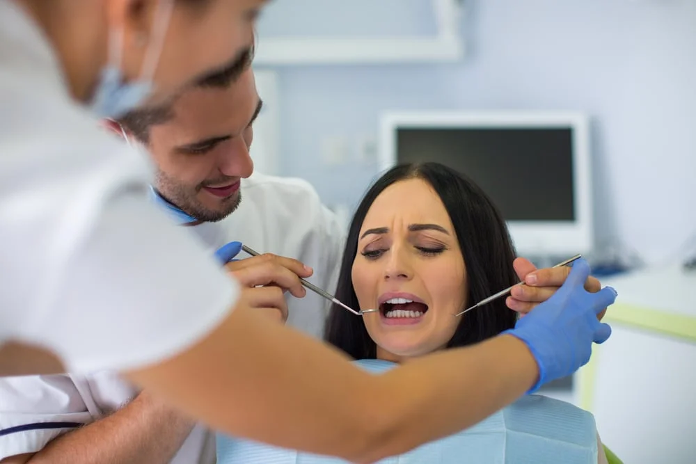 Why Should You Consider Cosmetic Dentistry Henley?